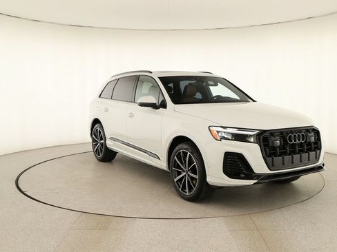 New 2026 Audi Q7 2.0T Premium Plus AWD/4WD image 10