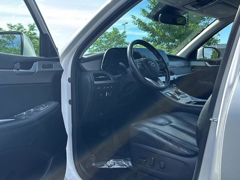 Used 2020 Hyundai Palisade SEL w/ Premium Package AWD/4WD image 2