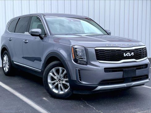 Used 2022 Kia Telluride LX AWD/4WD image 2