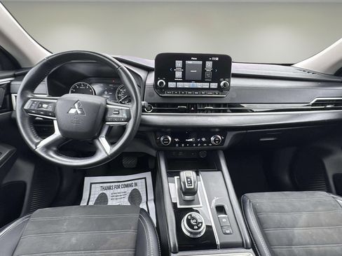 Used 2024 Mitsubishi Outlander SE AWD/4WD image 19