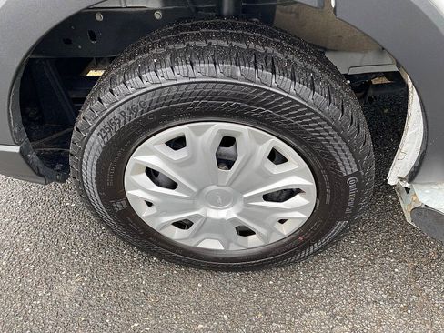 Used 2025 Ford Transit 250 Low Roof w/ Exterior Upgrade Package RWD image 13