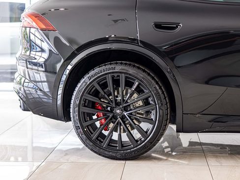 New 2026 Maserati Grecale Modena AWD/4WD image 11
