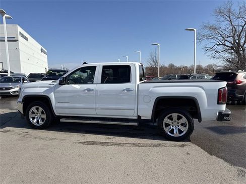 Used 2018 GMC Sierra 1500 SLT image 7