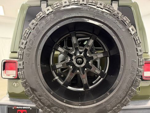 Used 2021 Jeep Wrangler Unlimited Sahara w/ Uconnect 4C Nav & Sound Group AWD/4WD image 71