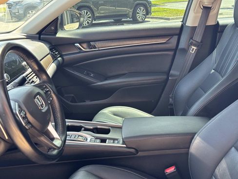Used 2022 Honda Accord EX-L image 15