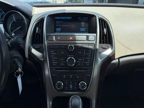 Used 2014 Buick Verano FWD image 12