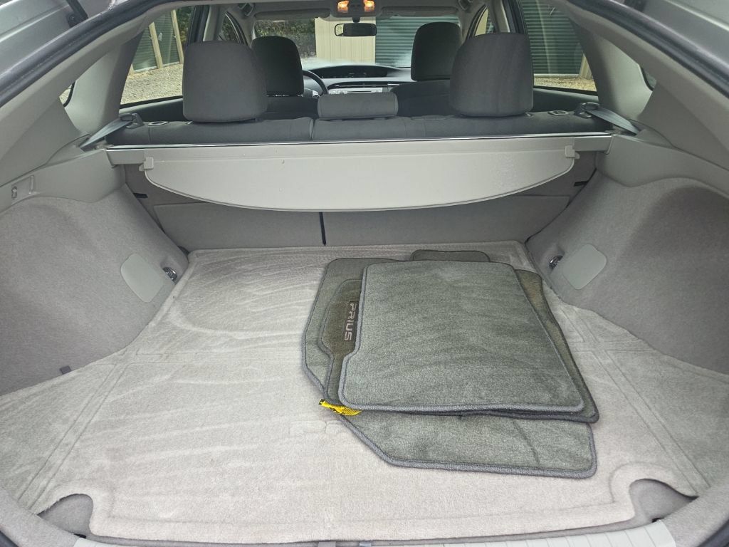 Used 2012 Toyota Prius Two FWD image 14