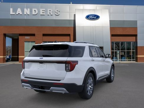 New 2026 Ford Explorer Platinum RWD image 8