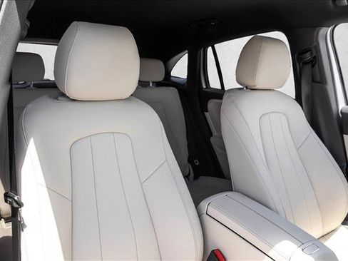 New 2026 Mercedes-Benz GLA 250 4MATIC image 28