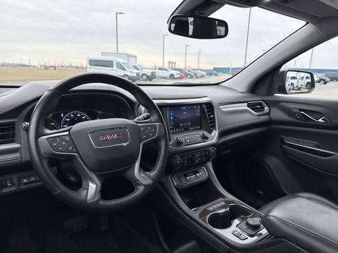 Used 2023 GMC Acadia AT4 w/ Technology Package image 13