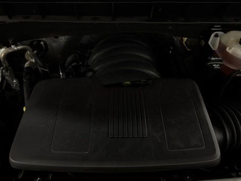 Used 2021 Chevrolet Silverado 1500 LT Trail Boss w/ Bed Protection Package AWD/4WD image 24