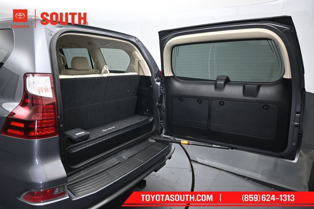 Used 2022 Lexus GX 460 Premium AWD/4WD image 35
