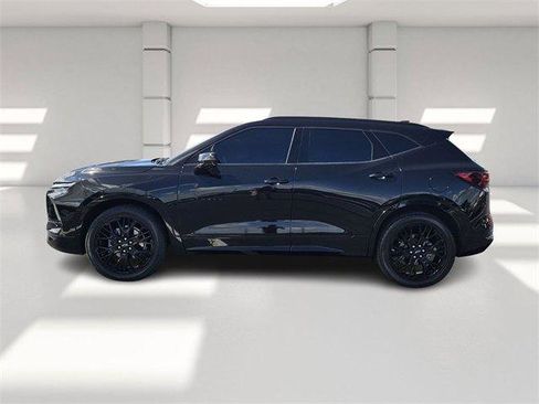 Certified 2023 Chevrolet Blazer RS w/ Driver Confidence II Package image 2