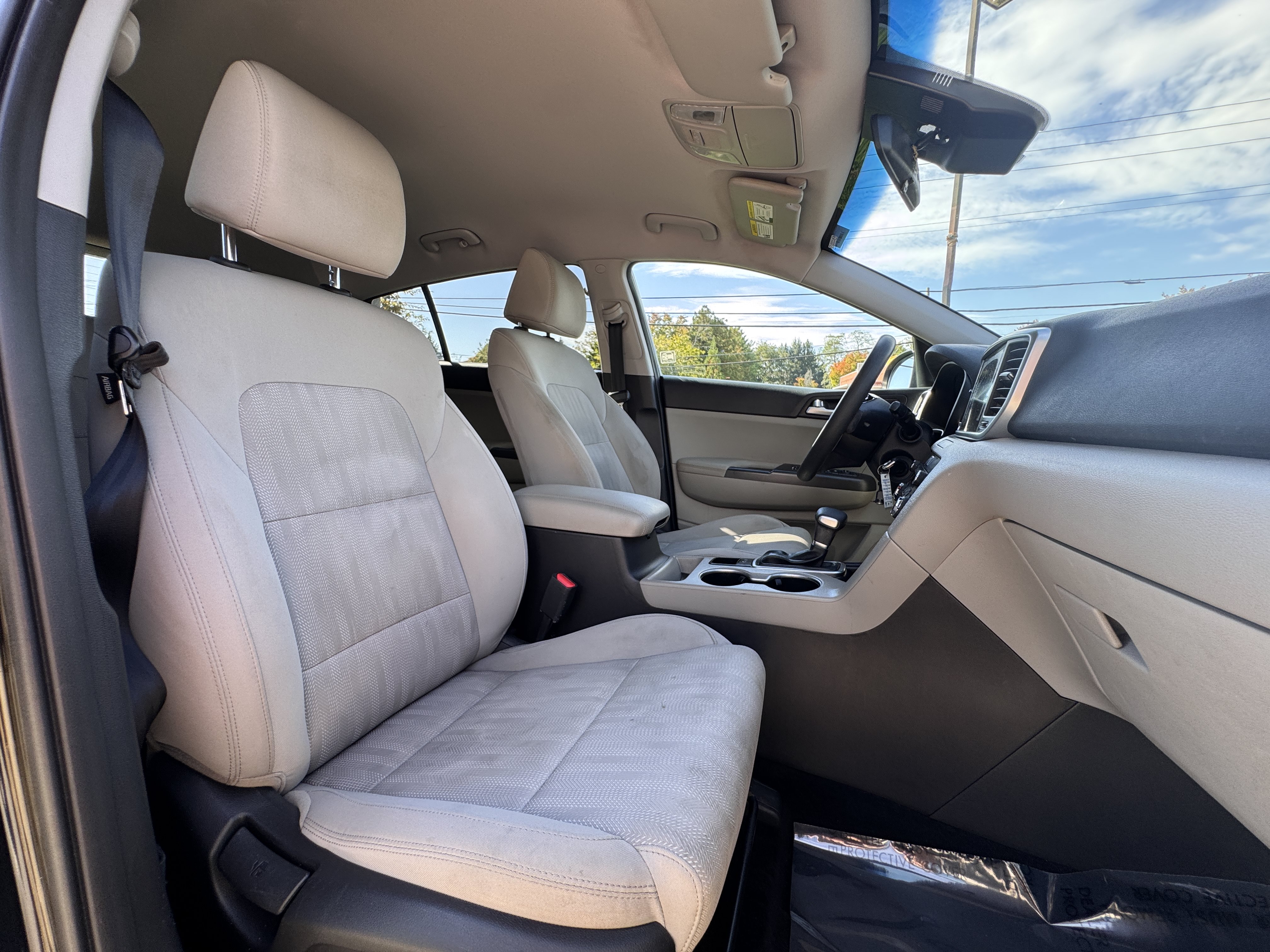 Used 2020 Kia Sportage LX FWD image 13