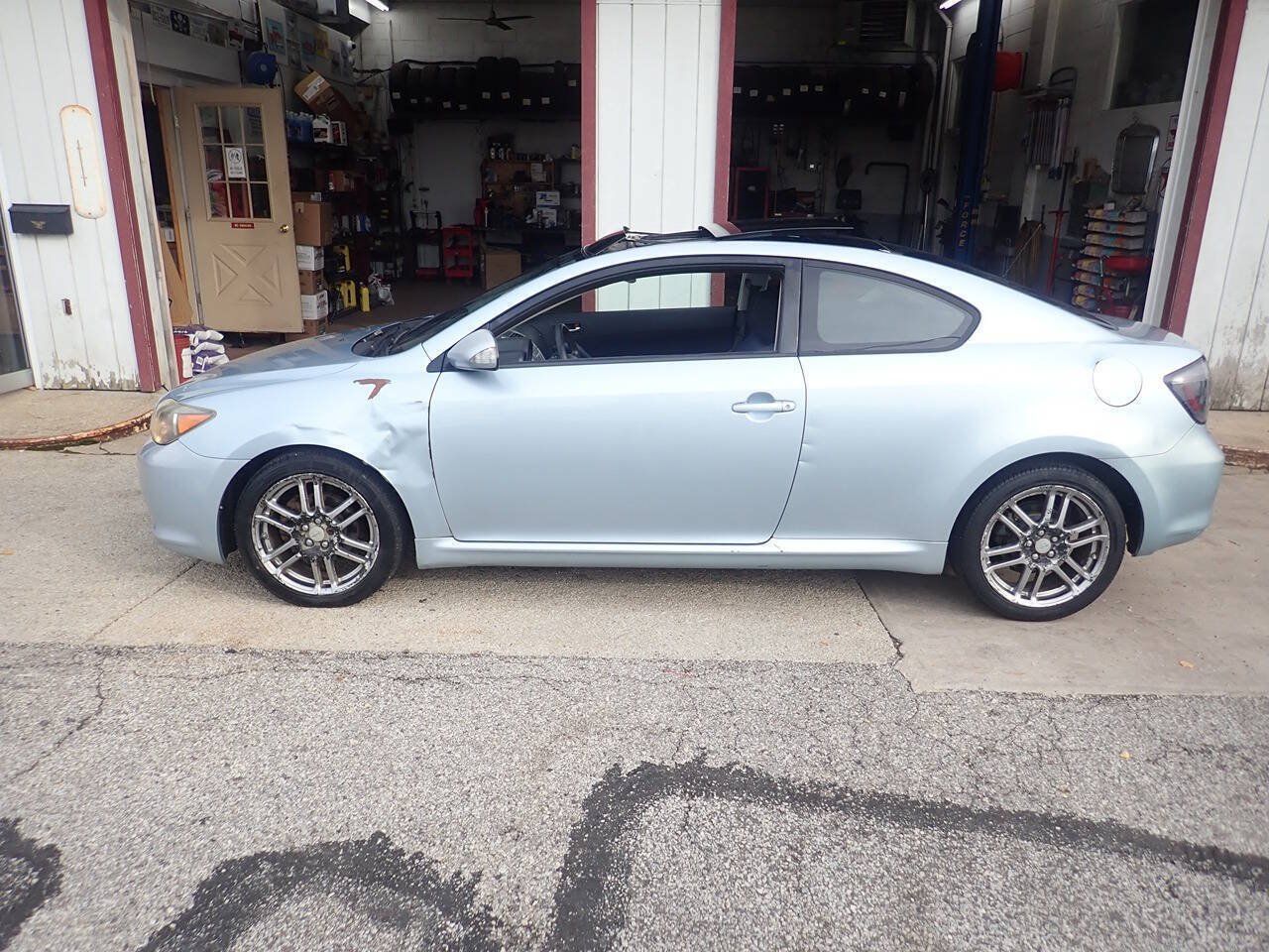 Used 2007 Scion tC FWD image 12