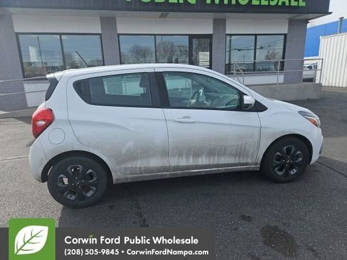 Used 2018 Chevrolet Spark LT image 2