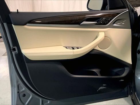 Certified 2024 BMW X3 xDrive30i w/ Convenience Package image 21