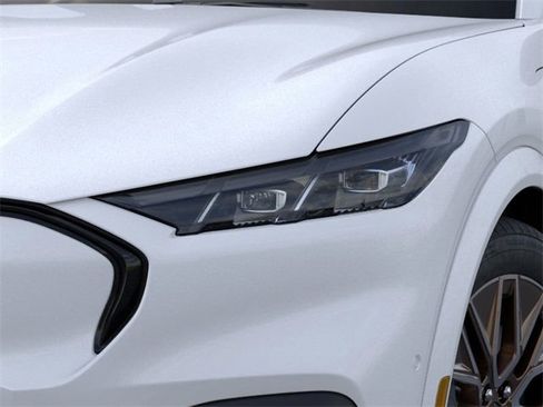New 2025 Ford Mustang Mach-E Premium image 18