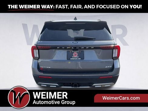 Used 2025 Ford Explorer Active w/ Active Comfort Package AWD/4WD image 6