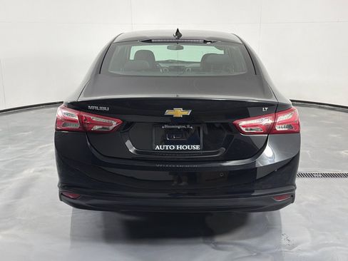 Used 2021 Chevrolet Malibu LT FWD image 6