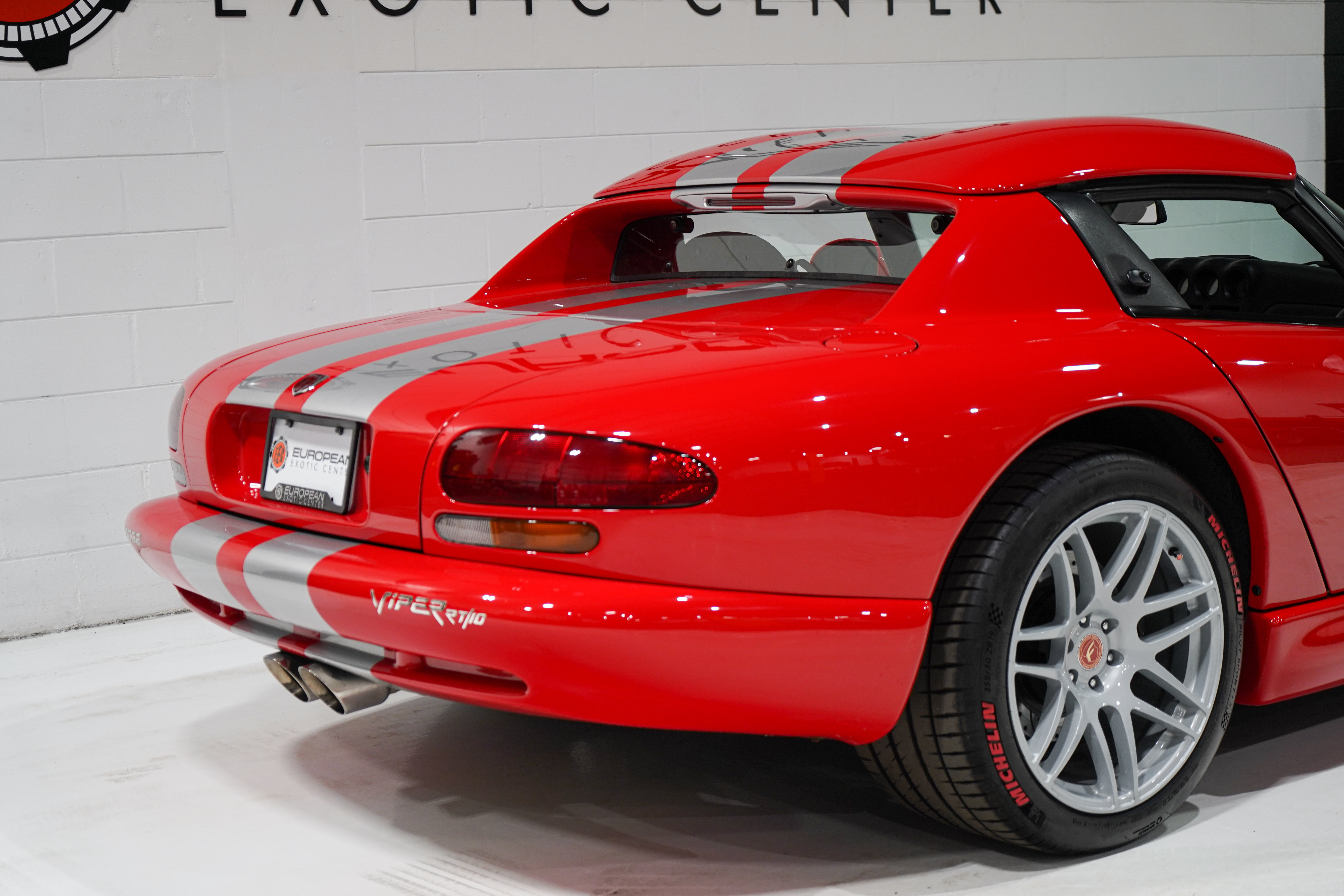 Used 1998 Dodge Viper RT/10 RWD image 22