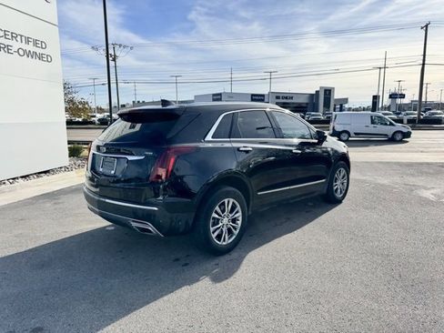 Certified 2022 Cadillac XT5 Premium Luxury w/ Technology Package image 3