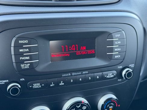 Used 2014 Kia Soul image 21