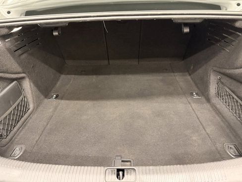 Used 2017 Audi A4 2.0T w/ Convenience Package image 18