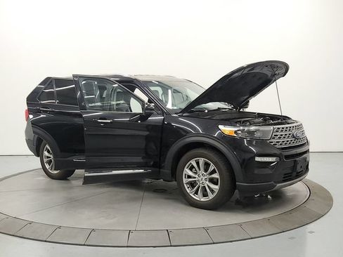 Used 2021 Ford Explorer Limited AWD/4WD image 9
