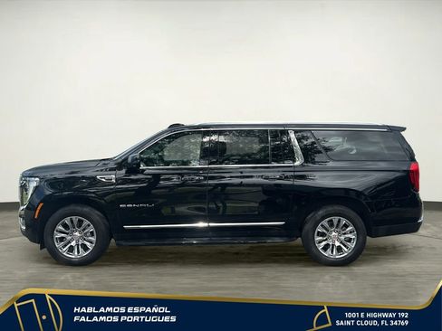 Certified 2025 GMC Yukon XL Denali AWD/4WD image 3