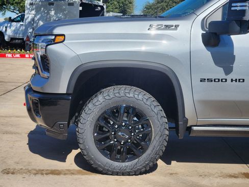 New 2026 Chevrolet Silverado 2500 LTZ image 16