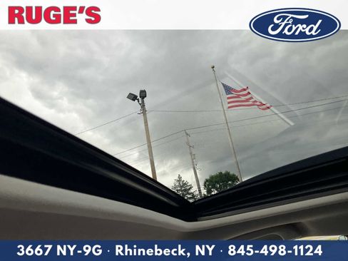 Used 2021 Subaru Crosstrek 2.5i Sport w/ Moonroof Package AWD/4WD image 29