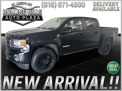 Used 2022 GMC Canyon Elevation w/ Elevation Premium Package
