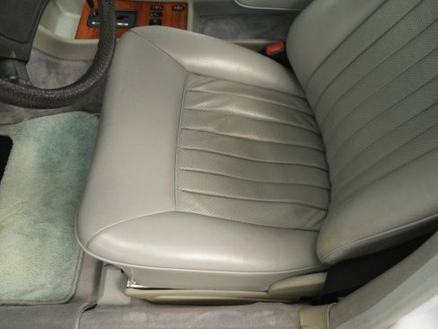 Used 1987 Mercedes-Benz 300 SDL image 34