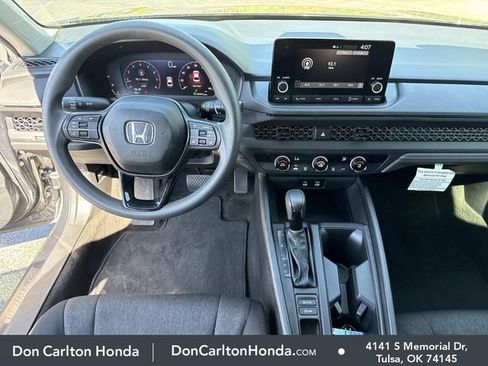 Used 2025 Honda Accord LX image 15