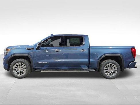 New 2026 GMC Sierra 1500 Denali w/ Technology Package image 9