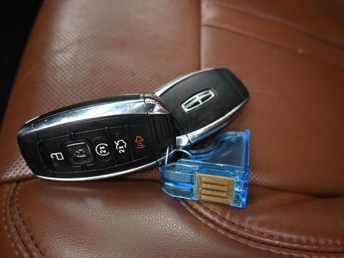 Used 2019 Lincoln MKZ Reserve image 50