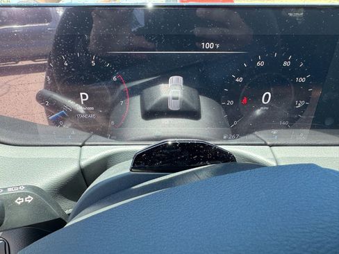 New 2025 Nissan Armada SL w/ Captain's Chari Seat Package image 19