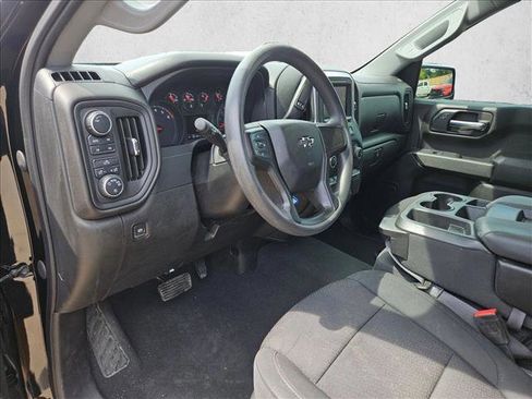 Used 2021 Chevrolet Silverado 1500 Custom Trail Boss AWD/4WD image 18