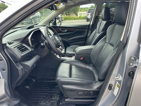 Used 2023 Subaru Ascent Touring AWD/4WD image 11