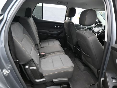 Used 2020 Chevrolet Traverse LS FWD image 32