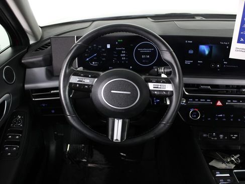 Certified 2024 Hyundai Sonata SEL w/ Convenience Package FWD image 10