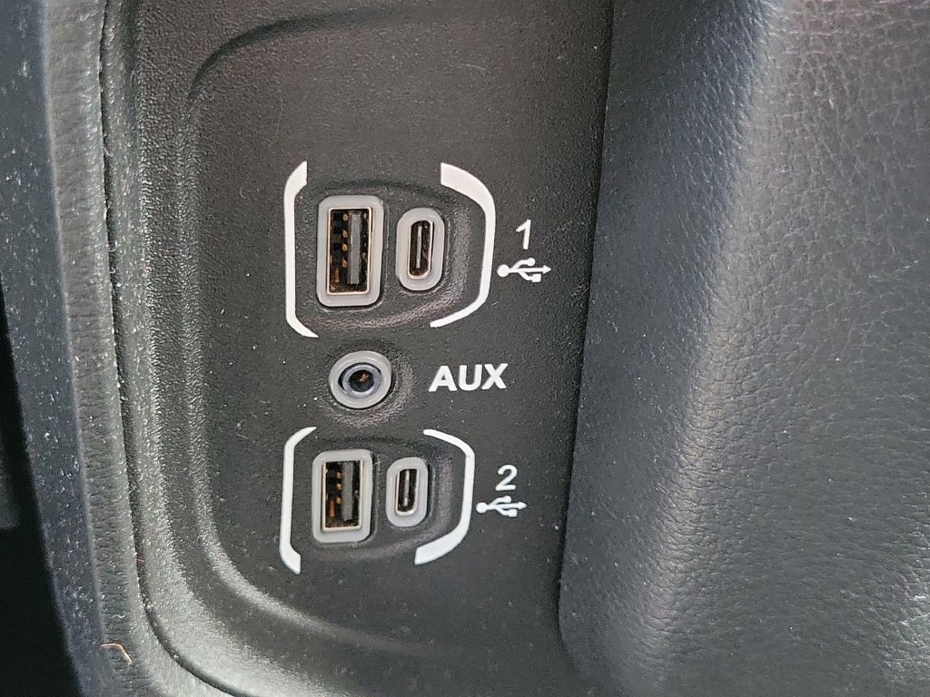 Used 2020 RAM 1500 Big Horn AWD/4WD image 36
