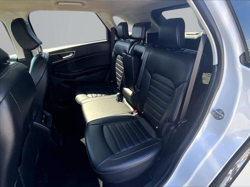 Used 2024 Ford Edge SEL AWD/4WD image 27