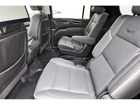 Certified 2024 Cadillac Escalade ESV Sport w/ LPO, ONYX Package AWD/4WD image 7