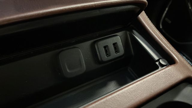 Used 2019 Chevrolet Suburban Premier AWD/4WD image 34