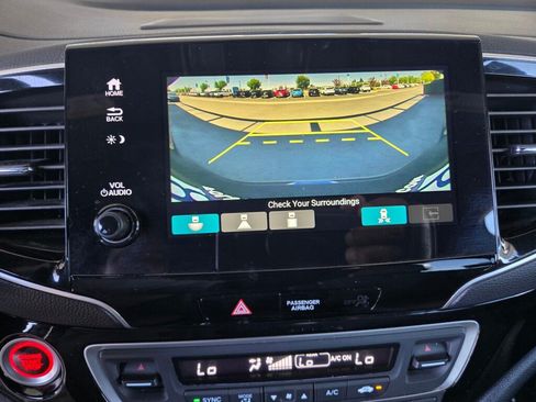 Certified 2019 Honda Passport Touring image 13