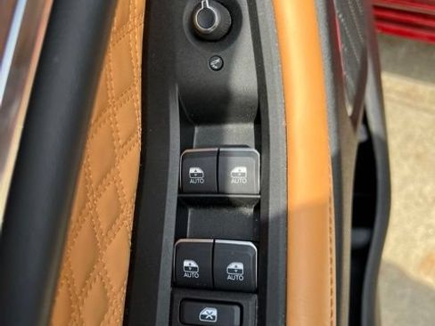 Certified 2025 Jeep Grand Cherokee Summit AWD/4WD image 20