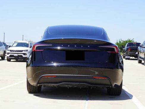Used 2025 Tesla Model 3 Long Range RWD image 6