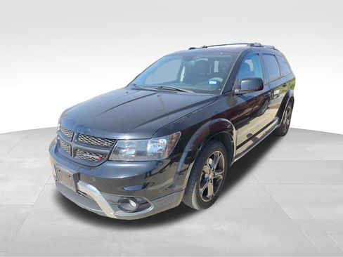 Used 2015 Dodge Journey Crossroad w/ Flexible Seating Group FWD image 1